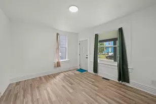 38 E Innis Ave, Columbus, OH 43207 - Photo 2