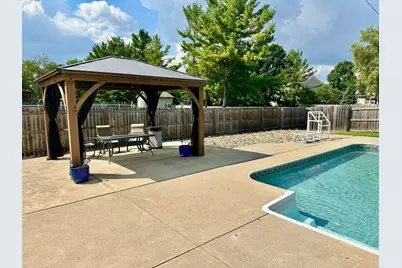 1518 Ojibwas Court, Grove City, OH 43123 - Photo 6