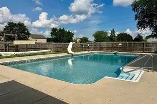 1518 Ojibwas Ct, Grove City, OH 43123 - Photo 4