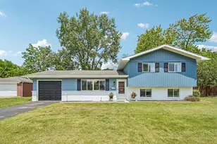 3006 Thomas Ave, Grove City, OH 43123 - Photo 2