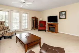 5935 N High St, Worthington, OH 43085 - Photo 4