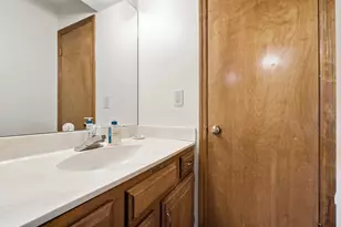 3168 Parkview Cir, Grove City, OH 43123 - Photo 24