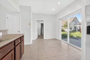 4369 Club Trail Ln, Grove City, OH 43123 - Photo 12