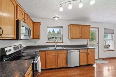5901 Stillponds Place, Columbus, OH 43228 - Photo 18