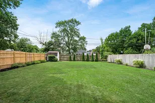 1095 E Dunedin Rd, Columbus, OH 43224 - Photo 38