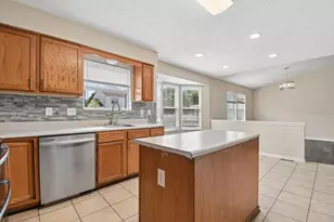 3350 Kady Ln, Columbus, OH 43232 - Photo 10