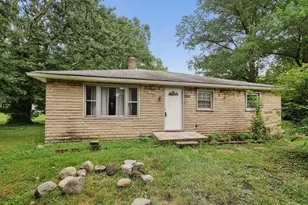 1202 E Walnut St, Westerville, OH 43081 - Photo 1