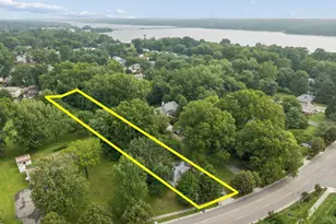 1202 E Walnut St, Westerville, OH 43081 - Photo 32