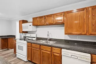 1202 E Walnut St, Westerville, OH 43081 - Photo 16