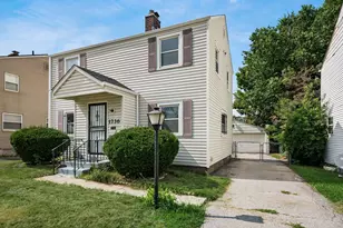 1736 E Frankfort St, Columbus, OH 43206 - Photo 4