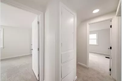1736 E Frankfort Street, Columbus, OH 43206 - Photo 32
