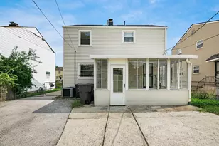 1736 E Frankfort St, Columbus, OH 43206 - Photo 52