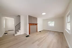 1736 E Frankfort St, Columbus, OH 43206 - Photo 8