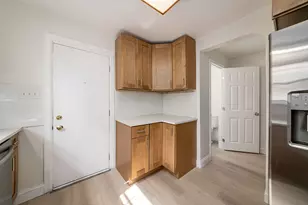 1736 E Frankfort St, Columbus, OH 43206 - Photo 20