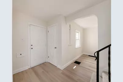 1736 E Frankfort Street, Columbus, OH 43206 - Photo 6
