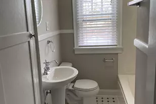 117 W California Ave, Columbus, OH 43202 - Photo 12