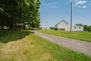 326 E Main St, Amanda, OH 43102 - Photo 38