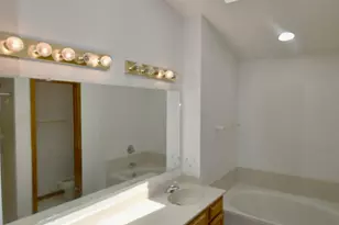 525 Whitson Dr, Columbus, OH 43230 - Photo 22