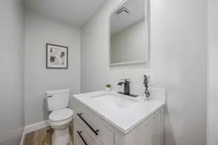 211 S Eureka Ave, Columbus, OH 43204 - Photo 22