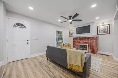 211 S Eureka Avenue, Columbus, OH 43204 - Photo 10