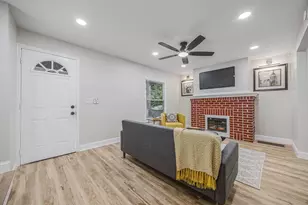 211 S Eureka Ave, Columbus, OH 43204 - Photo 10