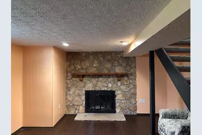2295 Laurelwood Drive, Columbus, OH 43229 - Photo 14
