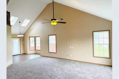 261 Westmark Court, Galloway, OH 43119 - Photo 6