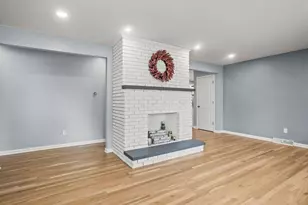 2698 Eugene Ave, Grove City, OH 43123 - Photo 4