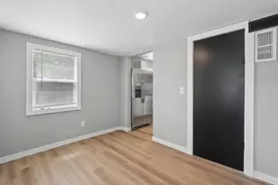 2411 Lindale Rd, Columbus, OH 43224 - Photo 14