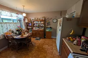 2478 Edsel Ave, Columbus, OH 43207 - Photo 4