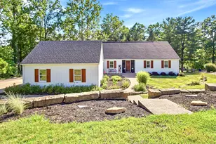 5200 Hampton Ct, Zanesville, OH 43701 - Photo 1