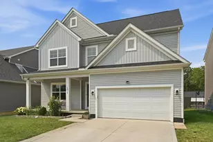 3816 Emmons Ave, Columbus, OH 43219 - Photo 4