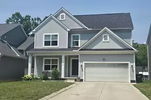 3816 Emmons Ave, Columbus, OH 43219 - Photo 1