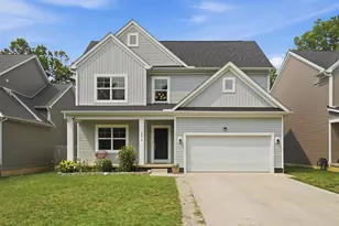 3816 Emmons Ave, Columbus, OH 43219 - Photo 1