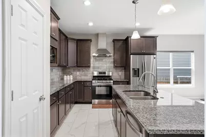 3816 Emmons Avenue, Columbus, OH 43219 - Photo 20