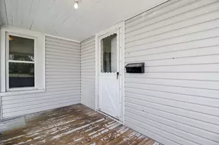 257 Wood St, Mansfield, OH 44903 - Photo 4