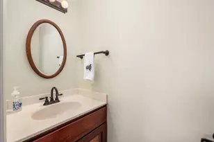 3469 Rosburg Dr, Columbus, OH 43228 - Photo 20