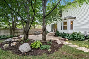 3469 Rosburg Dr, Columbus, OH 43228 - Photo 40