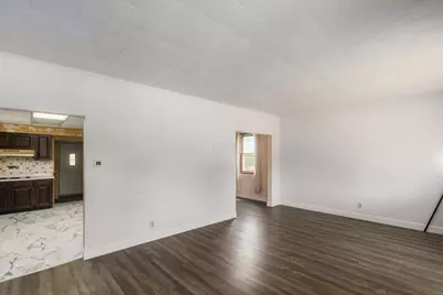 1992 Harrisburg Pike, Grove City, OH 43123 - Photo 6