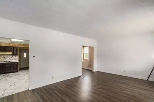 1992 Harrisburg Pike, Grove City, OH 43123 - Photo 6