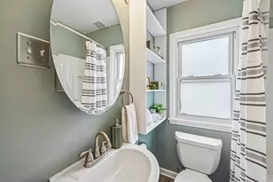 484 E Jeffrey Pl, Columbus, OH 43214 - Photo 22
