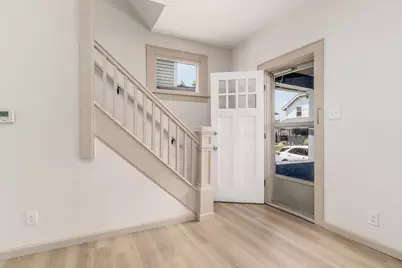 163 E Hinman Avenue, Columbus, OH 43207 - Photo 6