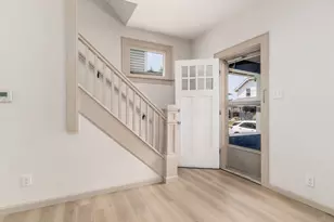 163 E Hinman Ave, Columbus, OH 43207 - Photo 6