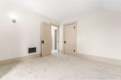 163 E Hinman Avenue, Columbus, OH 43207 - Photo 22