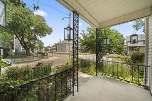 353 E Morrill Ave, Columbus, OH 43207 - Photo 4