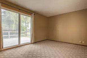 5781 Cincinnati Zanesville Rd NE, Lancaster, OH 43130 - Photo 16