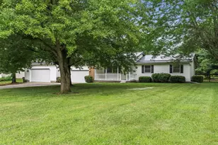 7378 Beecher Rd SW, Pataskala, OH 43062 - Photo 1