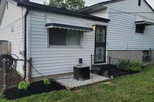 1392 E Mithoff St, Columbus, OH 43206 - Photo 28