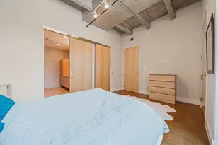 199 S 5th St, Columbus, OH 43215 - Photo 16