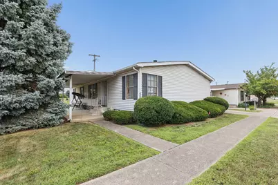 4489 Nevada Drive W, Columbus, OH 43207 - Photo 2